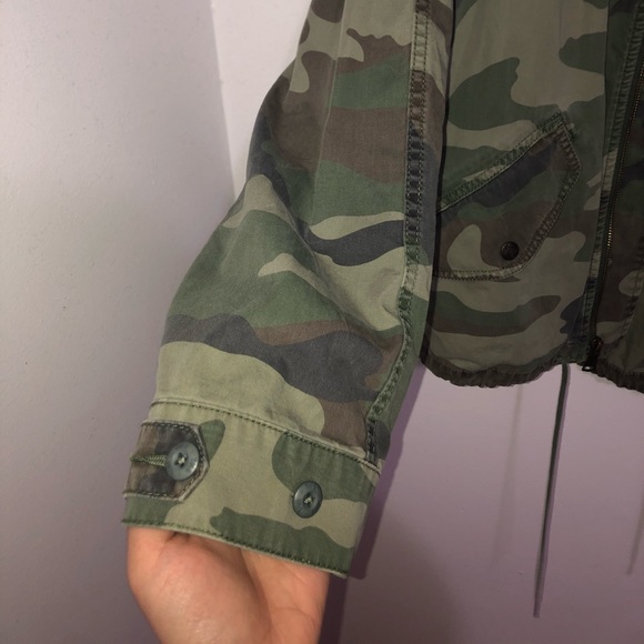 TNA Fall Jacket - Picture 7 of 12